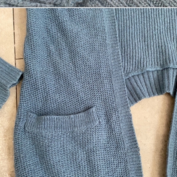 RVCA blue Knit open front Cardigan hooded - Picture 6 of 8